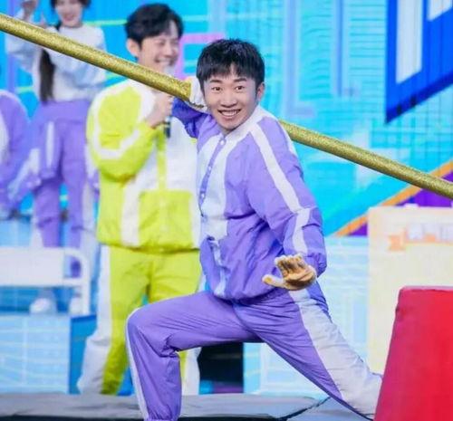 杨迪爆料贾玲爱滑雪视频,欢乐瞬间引网友热议  第1张